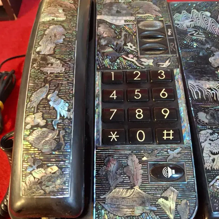 [BUNJANG] Traditional Korean Mother-of-Pearl Lacquerware Telephone / 근대 통영 자게전화기