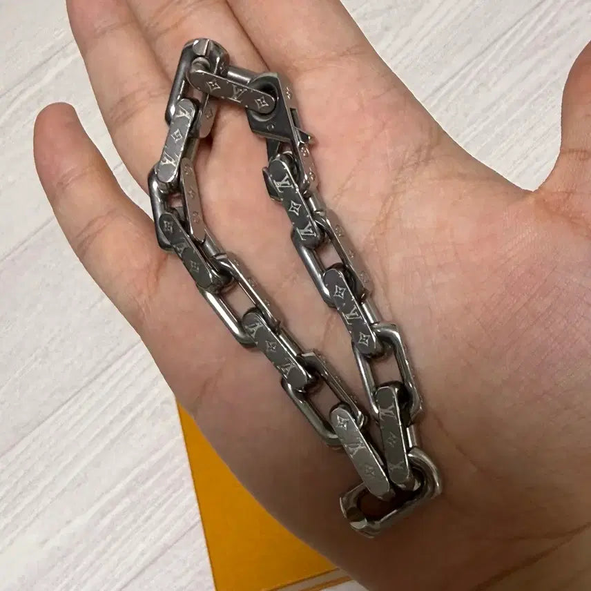 [BUNJANG] Louis Vuitton Virgil Abloh Chain Bracelet L / (새상품급)루이비통 버질아블로 체인팔찌 L
