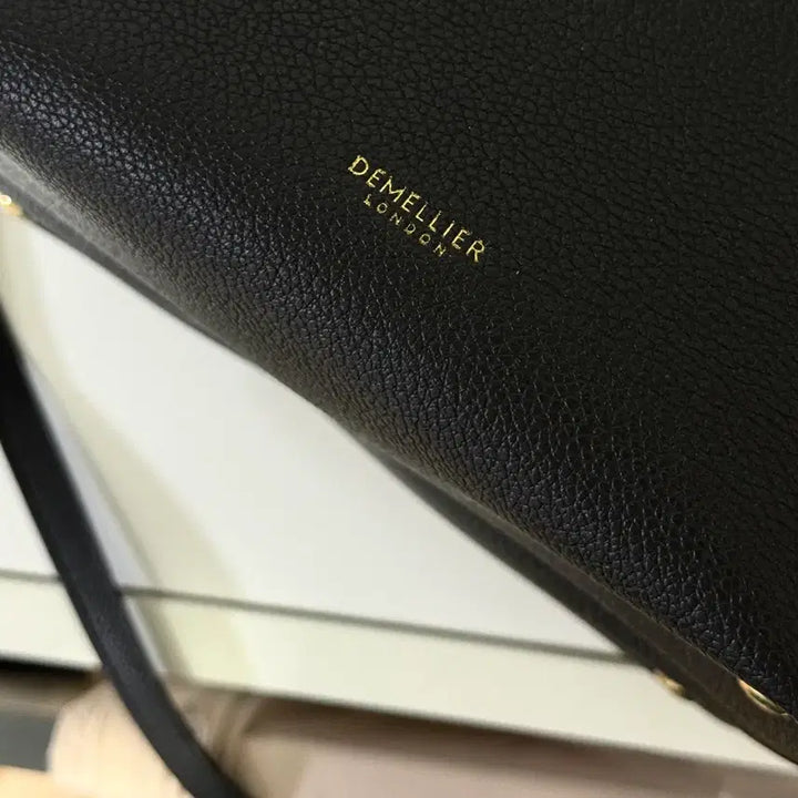 [BUNJANG] Demellier New York Midi Bag Tote Bag / 드멜리어 뉴욕 미디백 토트백
