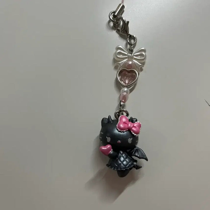 [SOLD OUT] 산리오 키티 헬로키티 천사 악마 스트랩