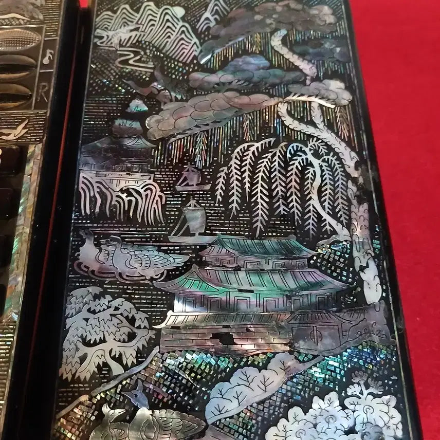 [BUNJANG] Korean Traditional Lacquer Mother-of-Pearl Telephone / 근대 부자집 자게전화기
