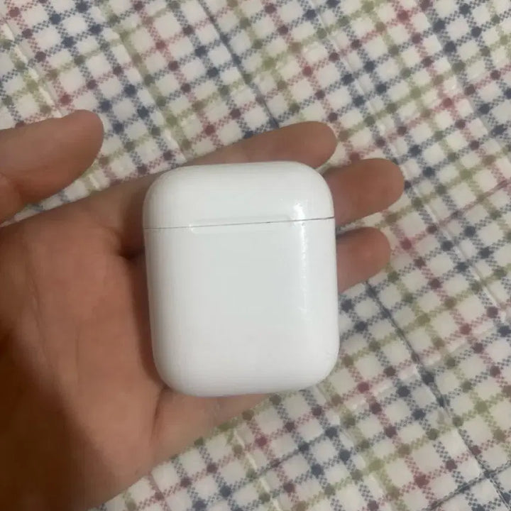 [BUNJANG] Apple AirPods 2nd Gen Charging Case + Left Earbud / 에어팟 2세대 본체+왼쪽유닛