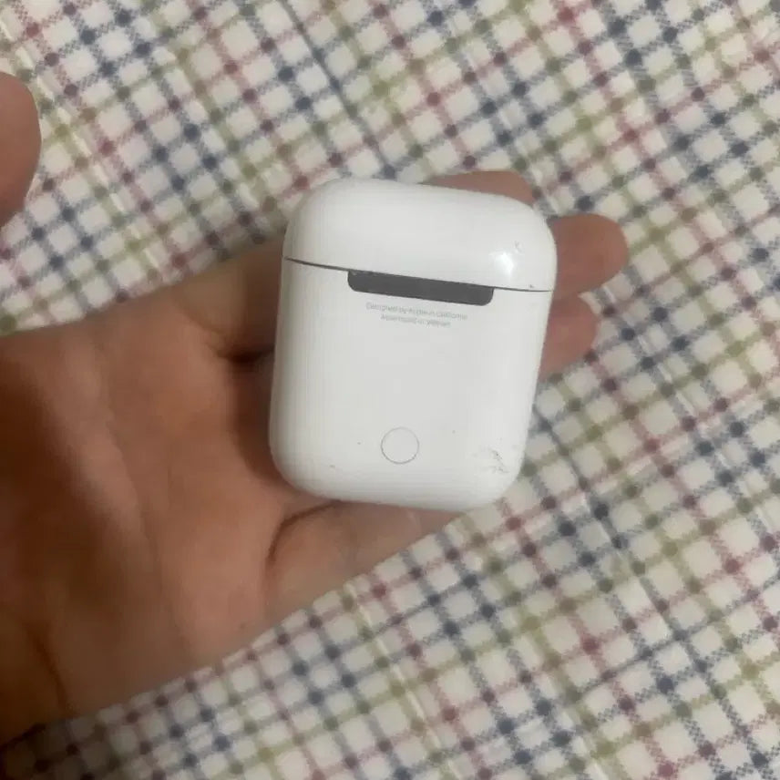 [BUNJANG] Apple AirPods 2nd Gen Charging Case + Left Earbud / 에어팟 2세대 본체+왼쪽유닛