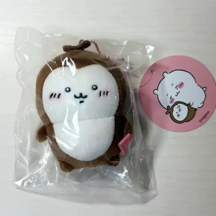 [BUNJANG] Chiikawa Ladybug Mascot (Sealed) / [미개봉]치이카와 풍뎅이 마스코트 먼작귀