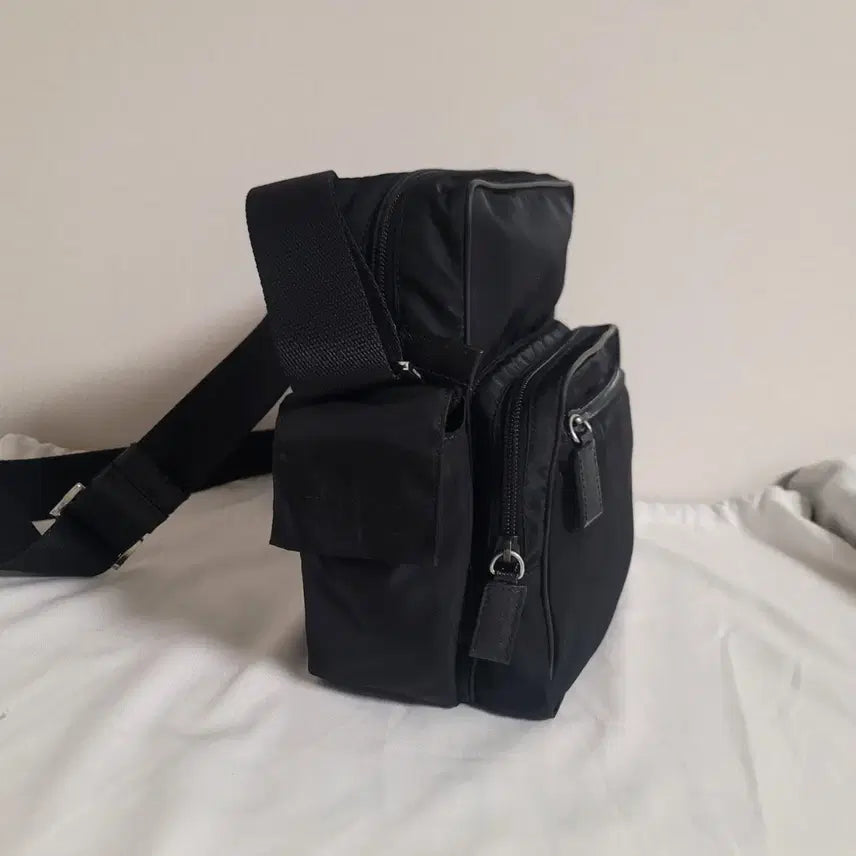 [BUNJANG] Prada Pocono Nylon Square Shoulder Bag / Crossbody Bag / 정품 프라다 가방 포코노 나일론 스퀘어 숄더백, 크로스백
