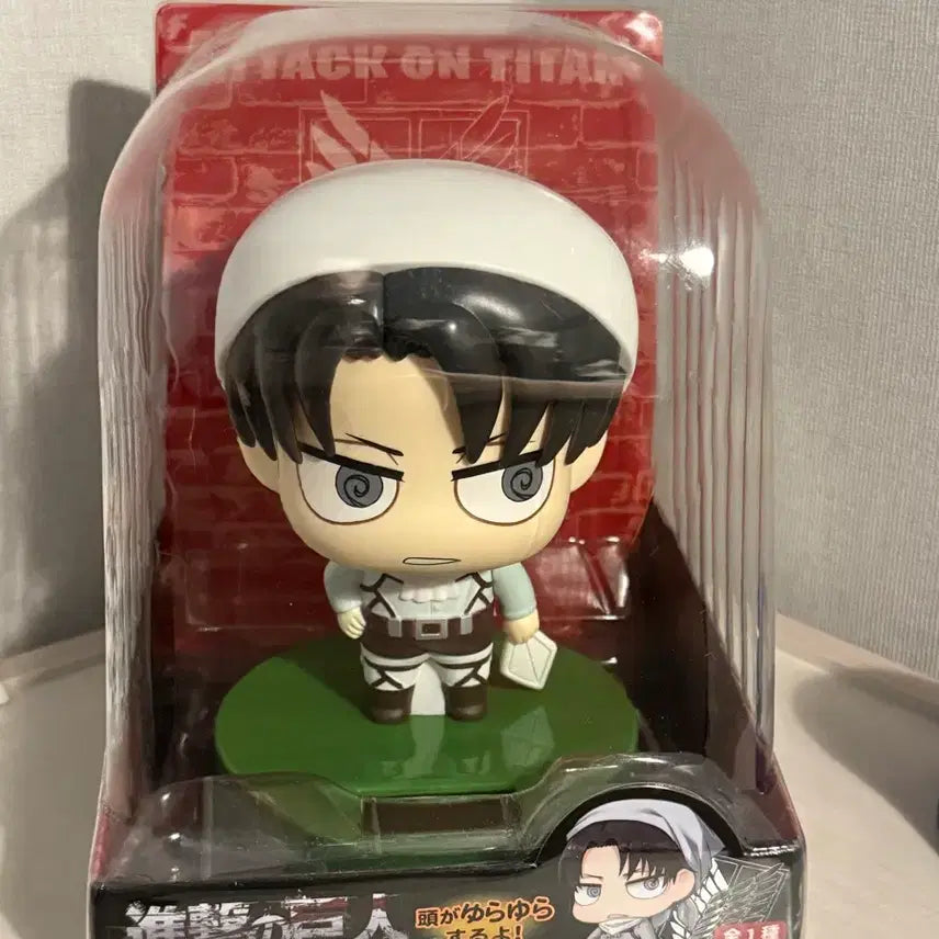 [BUNJANG] Attack on Titan Levi Yurayura Solar Figure (Sealed) / 진격의 거인 리바이 유라유라 솔라 피규어 미개봉