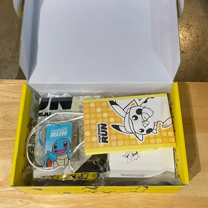 [SOLD OUT] 20)포켓몬 런 2025 제주 은메달 키트 피카츄