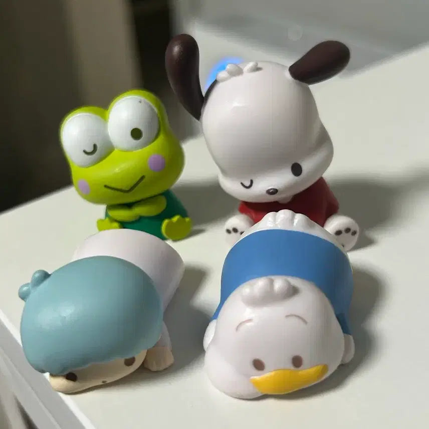 [SOLD OUT] 산리오 포차코 케로피 피규어 일괄