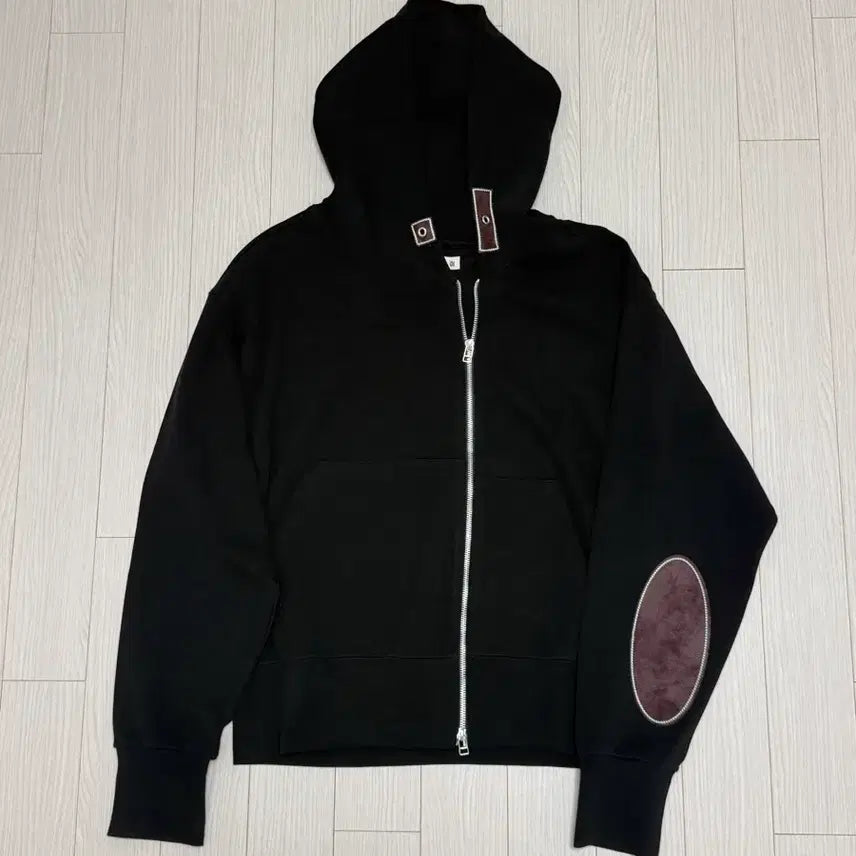 [BUNJANG] Character Lighter Hoodie Zip-up / 카락터 라이터 후드집업