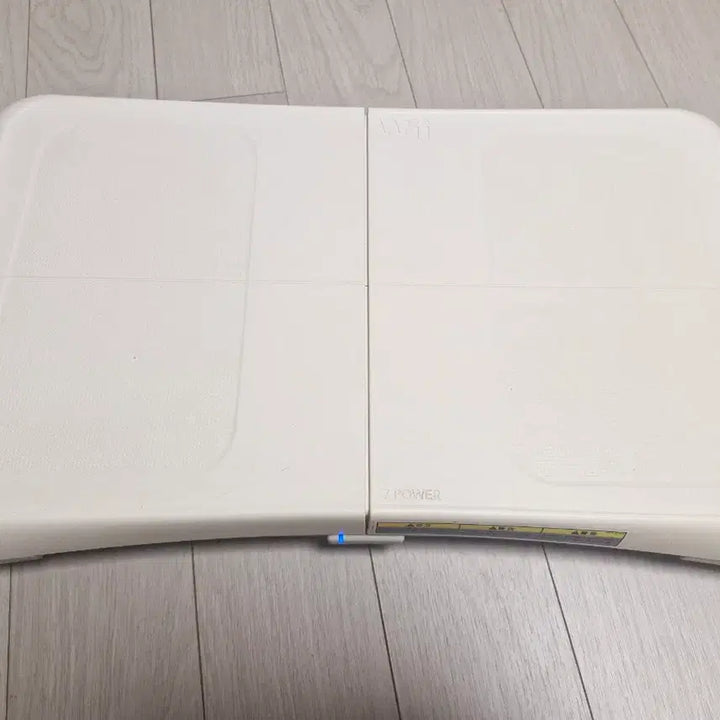 [BUNJANG] Nintendo Wii Balance Board + 3 Games Bundle / 닌텐도 Wii 밸런스보드 + 게임CD 3종 일괄 판매
