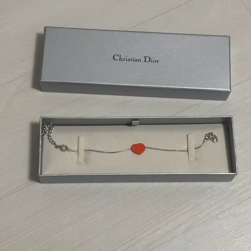 [BUNJANG] Christian Dior Silver Vintage Chain Bracelet with Orange Accent Pendant / 크리스찬 디올 은색 팔찌 빈티지