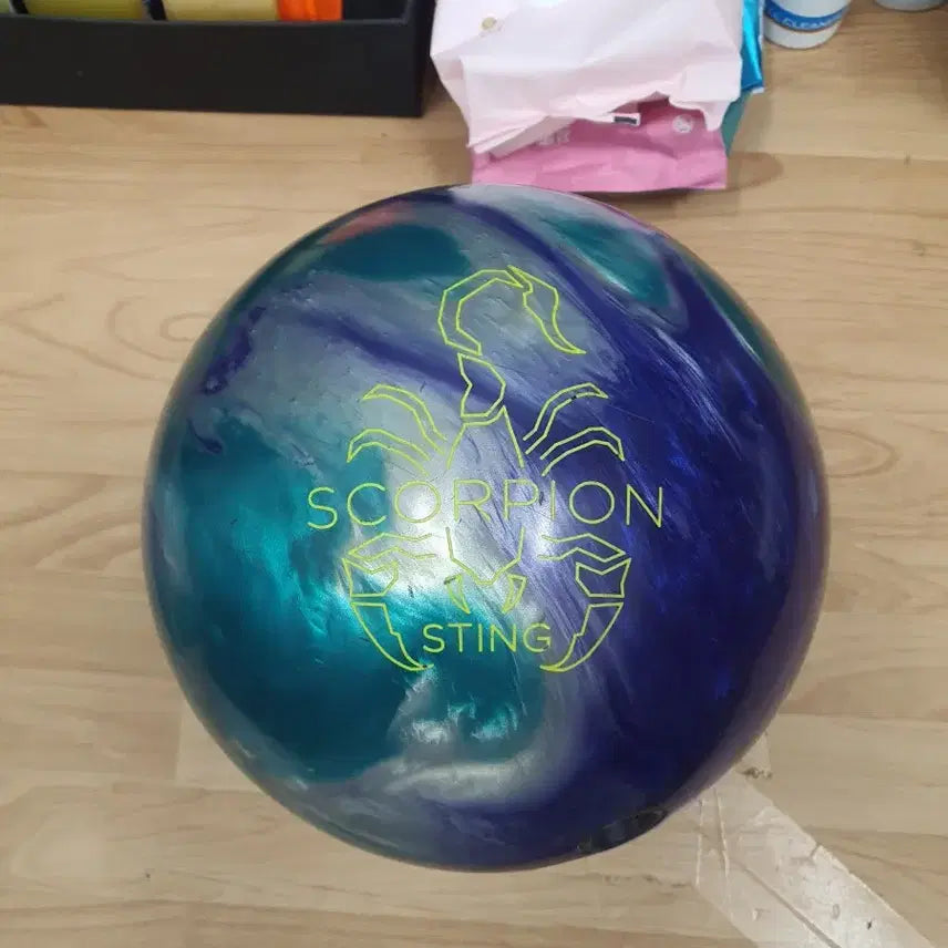 [BUNJANG] Used 15lb Two-Finger Scorpion Sting Bowling Ball / 중고볼링공 15p 투핑거 스콜피온스팅