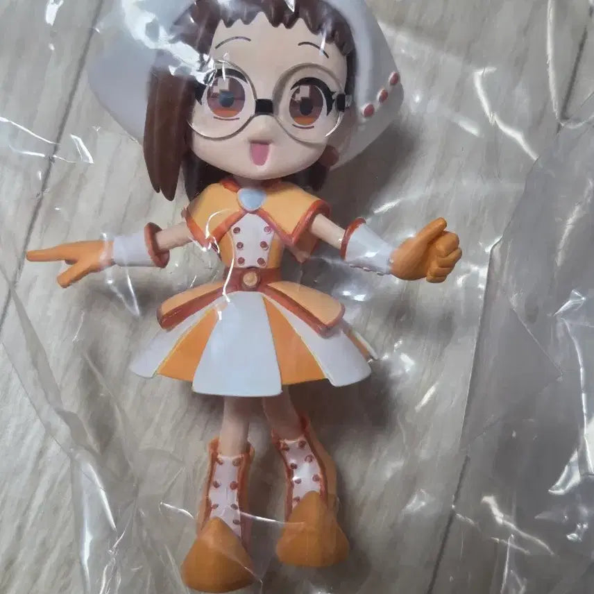 [BUNJANG] Palbus Remi Figure Bundle Set (May, Bora) / 팔버스 꼬마마법사 레미 판매(메이)