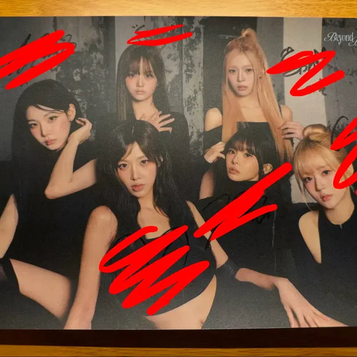 [BUNJANG] tripleS MISSONGHS Lucky Draw Signed Poster / 탈덕처분)트리플에스 미소녀즈 팝업 럭드 싸인 포스터