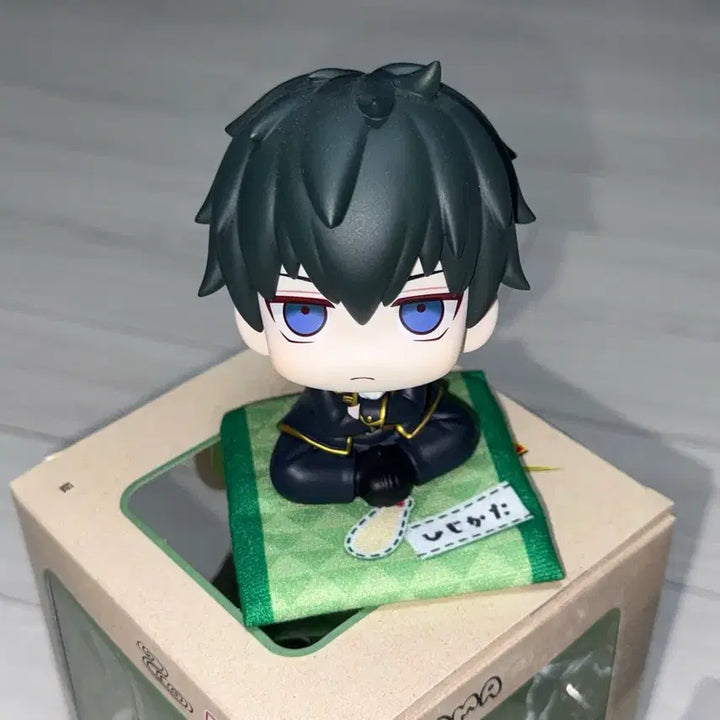 [BUNJANG] Gintama Hijikata Lookup Figure with Bonus / [급처]은혼 히지카타 룩업 (+특전o)판매합니다