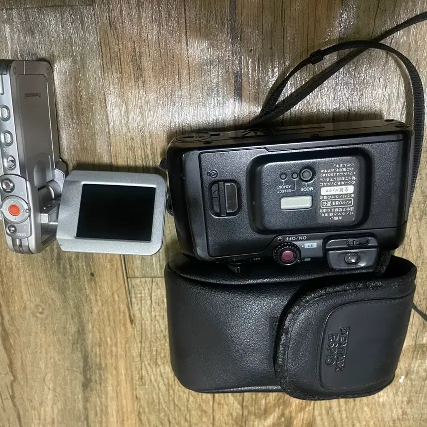 [BUNJANG] Vintage Pentax Espio 115 Camera with Case / 빈티지 카메라  / Pentax Espio 115