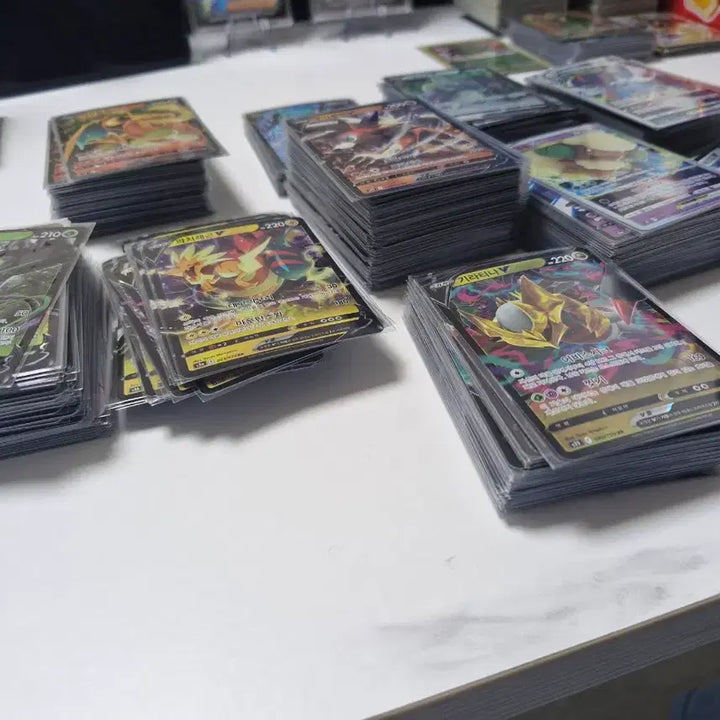 [SOLD OUT] 포켓몬카드 v,vmax,star572장