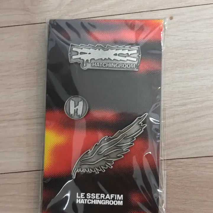 [BUNJANG] LE SSERAFIM Badge Set / 르세라핌 뱃지세트