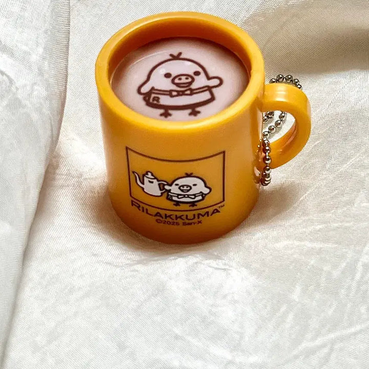 [BUNJANG] Rilakkuma Latte Art Cup Gacha Figure (Kiiroitori Piggy) / 리락쿠마 라떼아트 컵 가챠/ 키이로이토리 돼병이