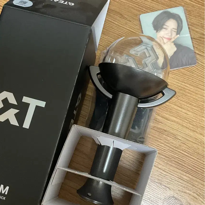 [SOLD OUT] 앤팀 응원봉 양도
