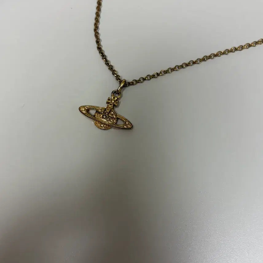 [BUNJANG] Vivienne Westwood Necklace Gold / [os] 비비안웨스트우드 목걸이 골드