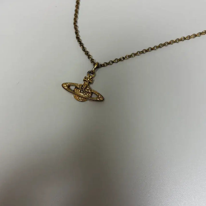 [BUNJANG] Vivienne Westwood Necklace Gold / [os] 비비안웨스트우드 목걸이 골드