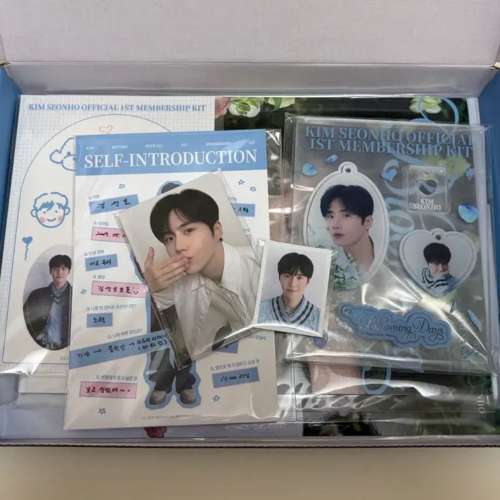 [SOLD OUT] [BUNJANG] Kim Seon Ho 1st Fan Club Kit Merchandise (Card Excluded) / (미개봉) 김선호 멤버쉽 팬클럽 키트