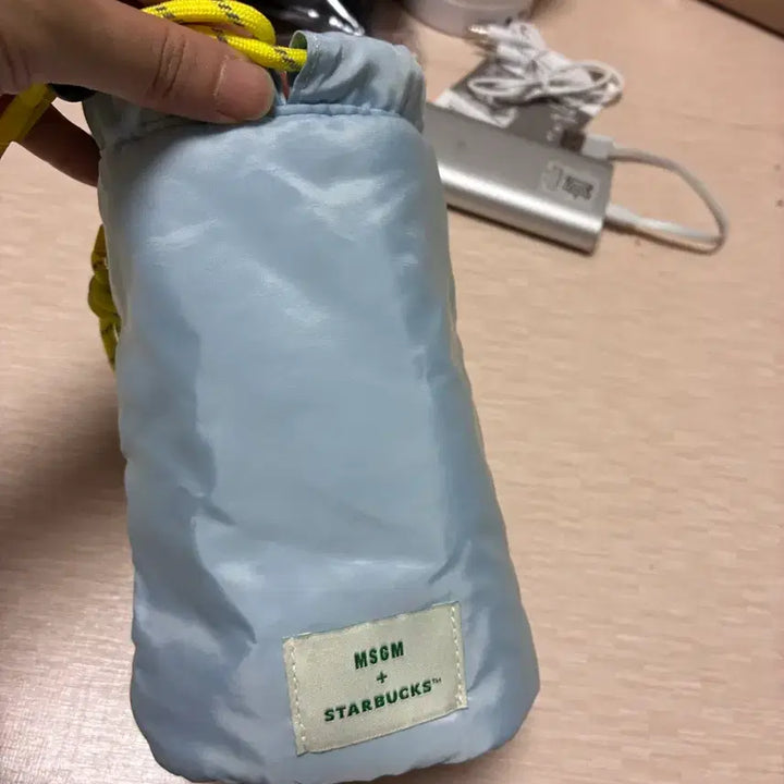 [BUNJANG] MSGM x Starbucks Blue Pouch / MSGM 스타벅스 파우치 하늘색
