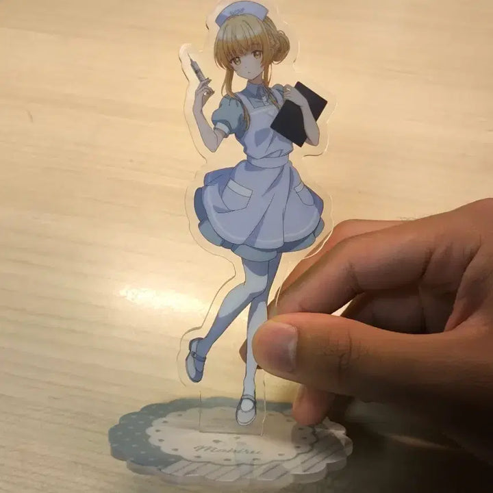 [BUNJANG] The Angel Next Door Spoils Me Rotten Mahiru Shiina Acrylic Stand / 옆집천사 시이나 마히루 아크릴스탠드 판매합니다
