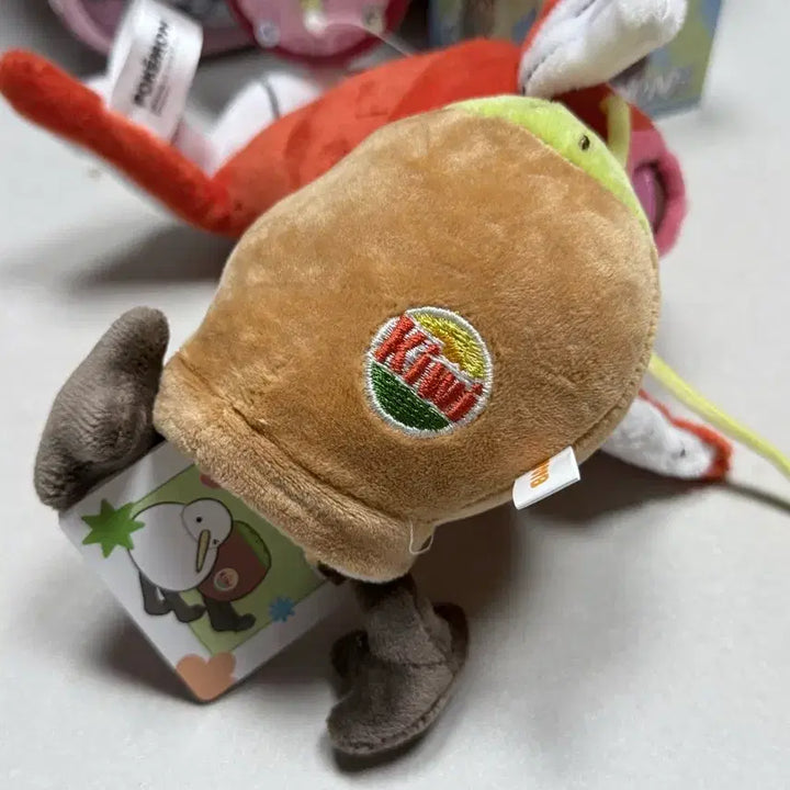 [SOLD OUT] 신상 키위새 반전 키링 인형