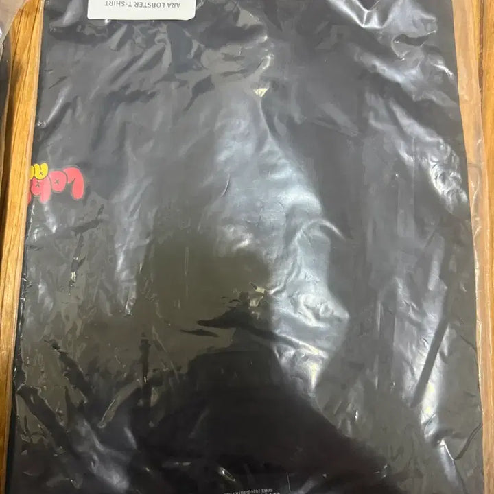 [BUNJANG] Woojunging Merchandise Unsealed Short-Sleeve T-shirt XL / 우정잉 굿즈 미개봉 반팔티셔츠 xl