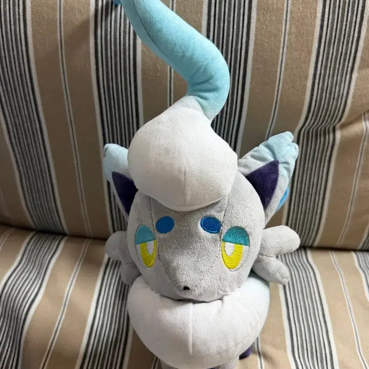 [SOLD OUT] 히스이 조로아 이로치 인형