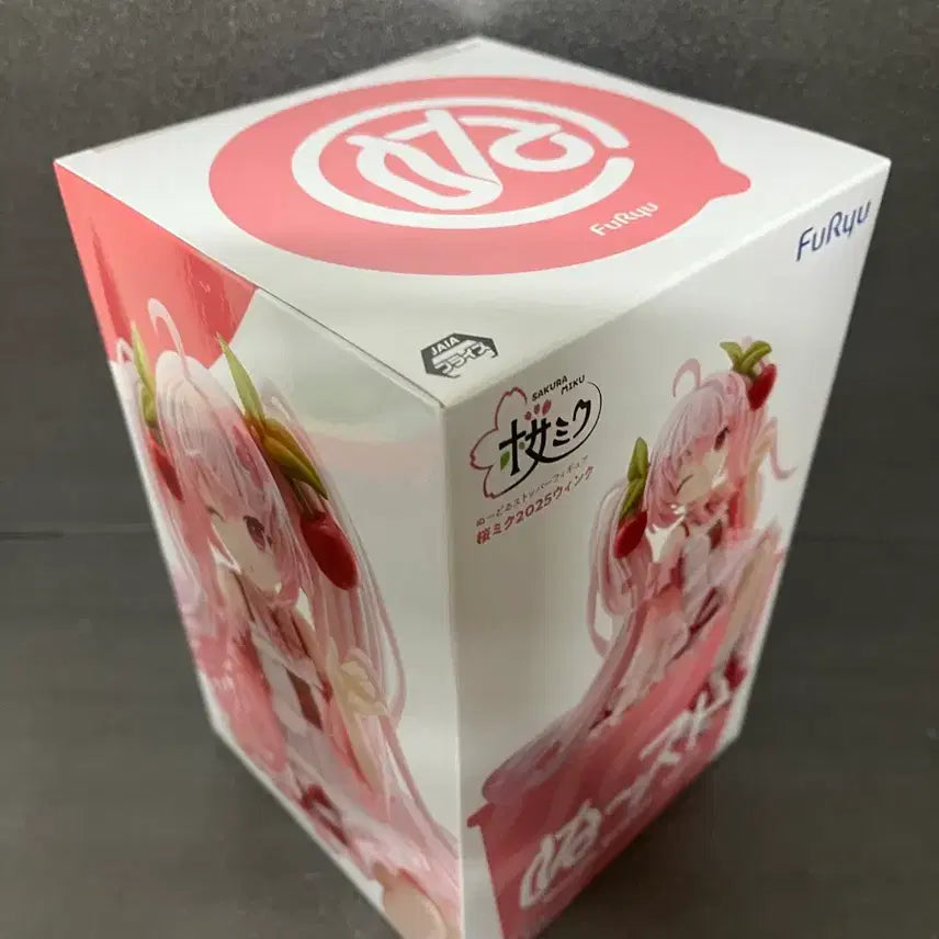 [BUNJANG] Hatsune Miku Cherry Blossom Miku Noodle Stopper Figure (2025 Wink Ver.) - Sealed / 미개봉 하츠네미쿠 피규어 미쿠 누들스토퍼 벚꽃미쿠