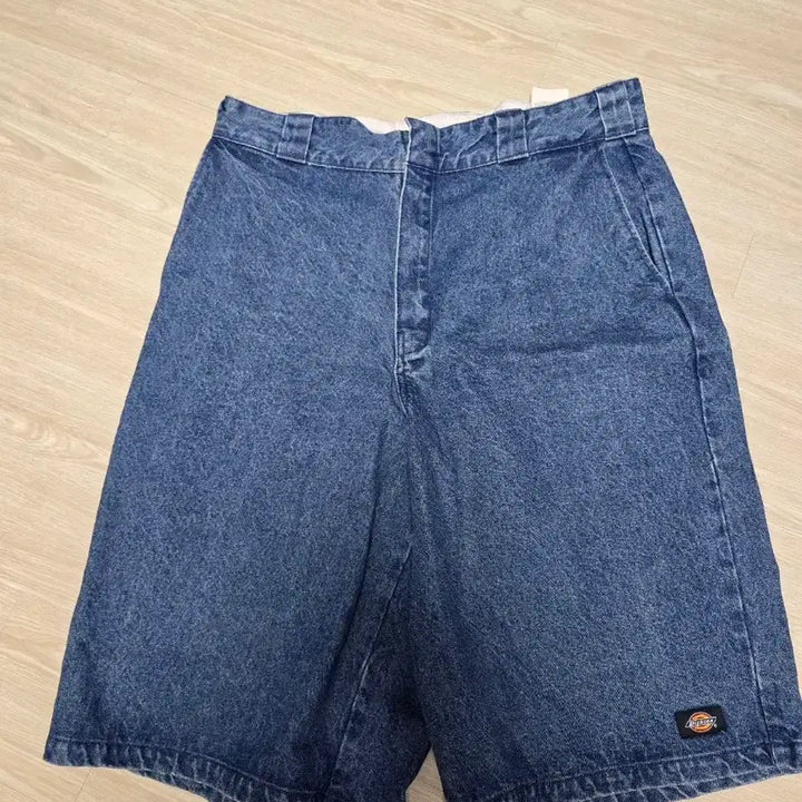 [BUNJANG] Dickies Bermuda Denim 42283 Loose Fit Jeans - Size 36 / 디키즈 버뮤다 데님 42283 루즈핏 데님- 36