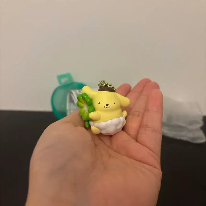 [BUNJANG] Sanrio Pompompurin Four-Leaf Clover Keychain / 산리오 네잎클로버 폼폼푸린 키링