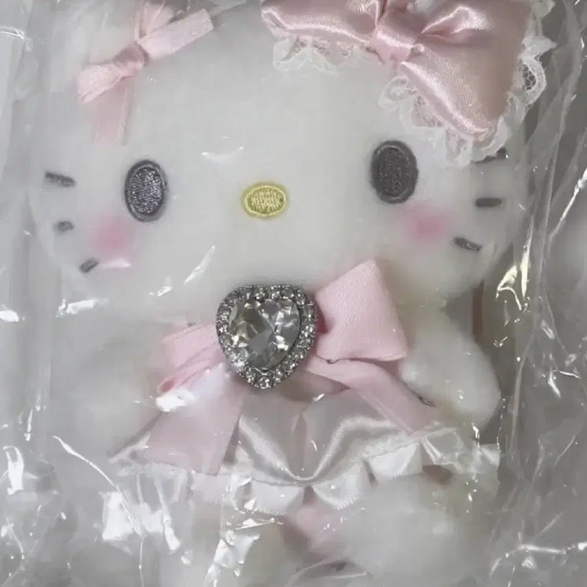 [BUNJANG] Noemie Kitty Mascot Keyring Plush Shortcake Yumemiru Angel Sanrio / 노에미 키티 마스코트 키링 인형 쇼트케이크 누이 천사 유메미루 산리오