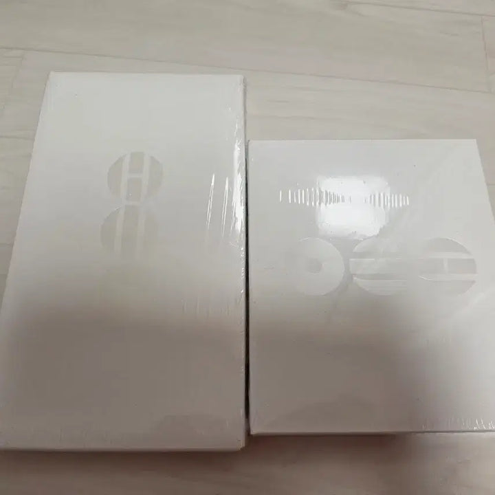 [BUNJANG] BTS Arirang Album Unsealed Set with Seokjin Keyring / 방탄소년단 BTS 아리랑 앨범 미개봉 세트
