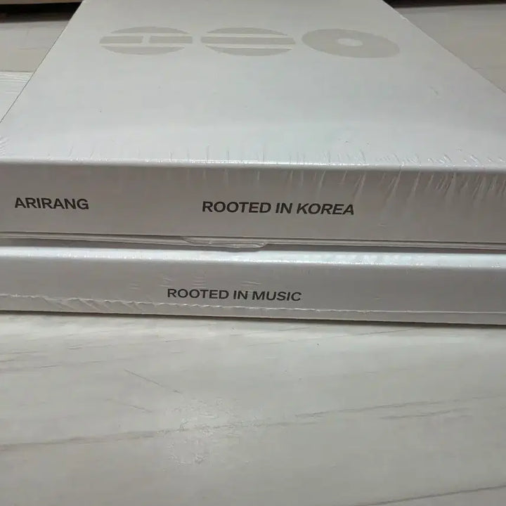 [BUNJANG] BTS Arirang Album Unsealed Set with Seokjin Keyring / 방탄소년단 BTS 아리랑 앨범 미개봉 세트