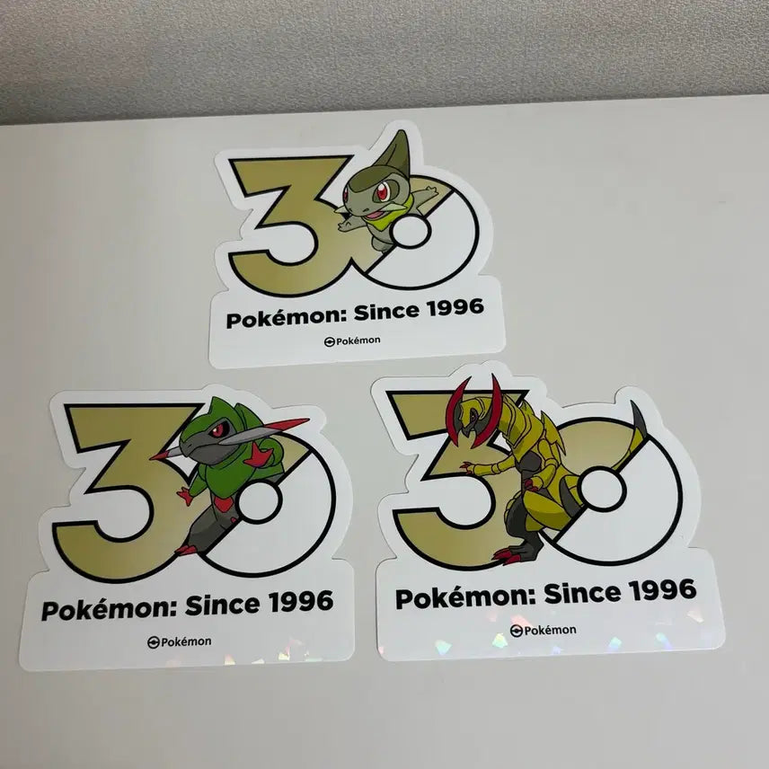 [SOLD OUT] 포켓몬 30주년 로고스티커 터검니 액슨도 액스라이즈