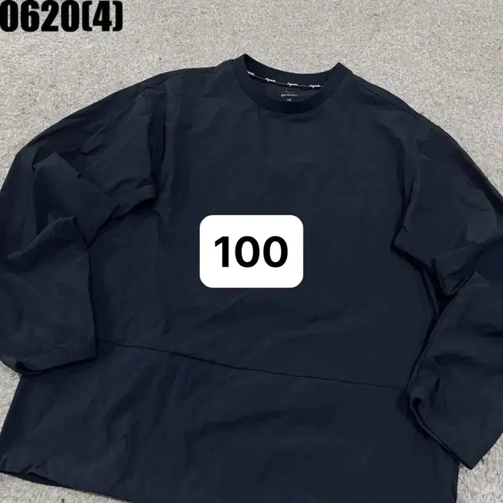 [BUNJANG] K2 Windbreaker Long Sleeve T-Shirt Vintage / [100] K2 | 블랙 바람막이 긴팔 티셔츠 (빈티지 0620)
