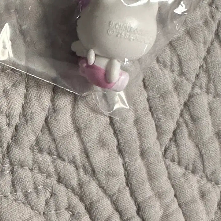 [SOLD OUT] 헬로키티 허그코트