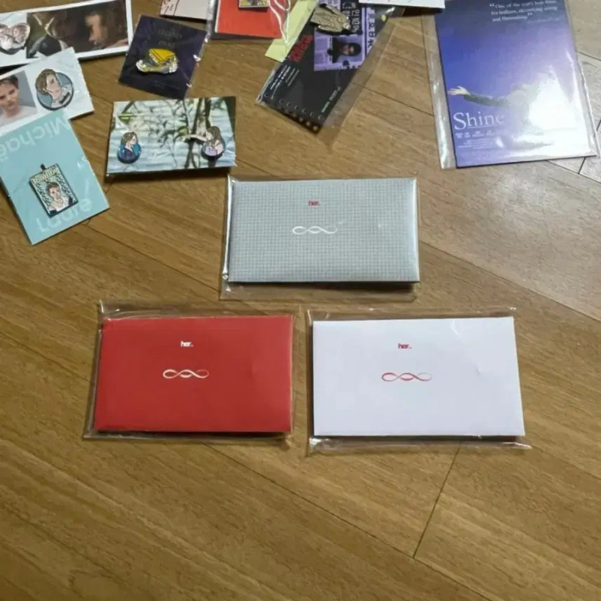 [BUNJANG] Her Movie Joaquin Phoenix &amp; Lea Seydoux Badge Package &amp; Postcard Set / Her 뱃지 패키지 호아킨피닉스 영화 그녀 엽서세트 레아세이두