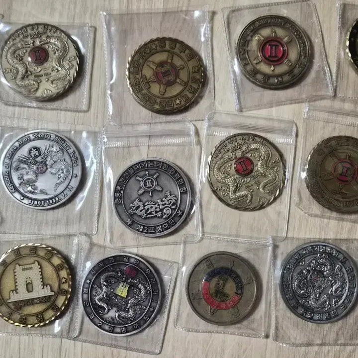 [BUNJANG] Military Coin Bundle Set (16 pcs) / 군대코인, 부대코인(16개일괄)
