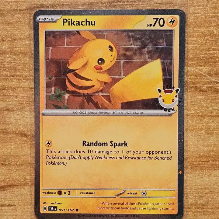 [BUNJANG] Pokemon Pikachu Cosmo Holo 30th Anniversary North American Edition Trading Card / 30주년 북미판 피카츄 코스모 홀로 판매합니다