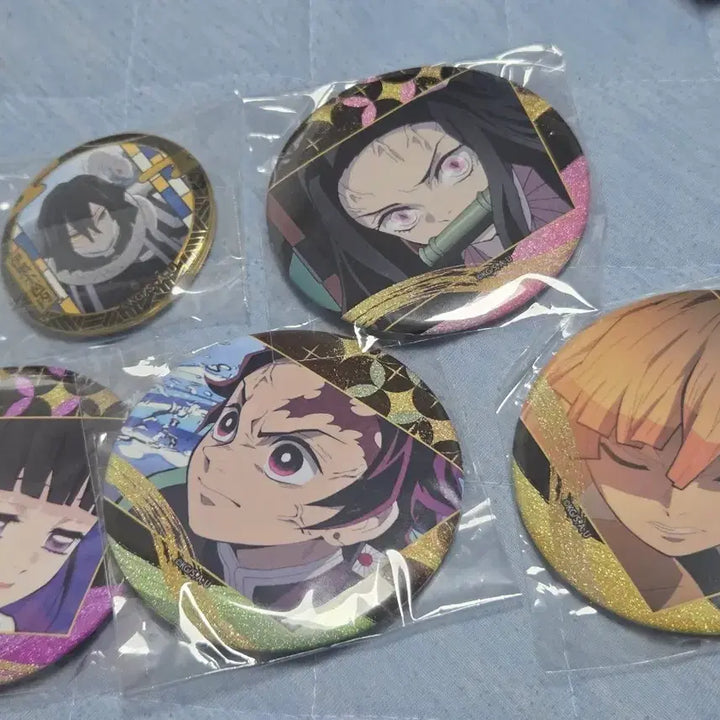 [BUNJANG] Demon Slayer: Kimetsu no Yaiba Can Badge Bundle Set / 귀멸의 칼날 캔뱃지 일괄