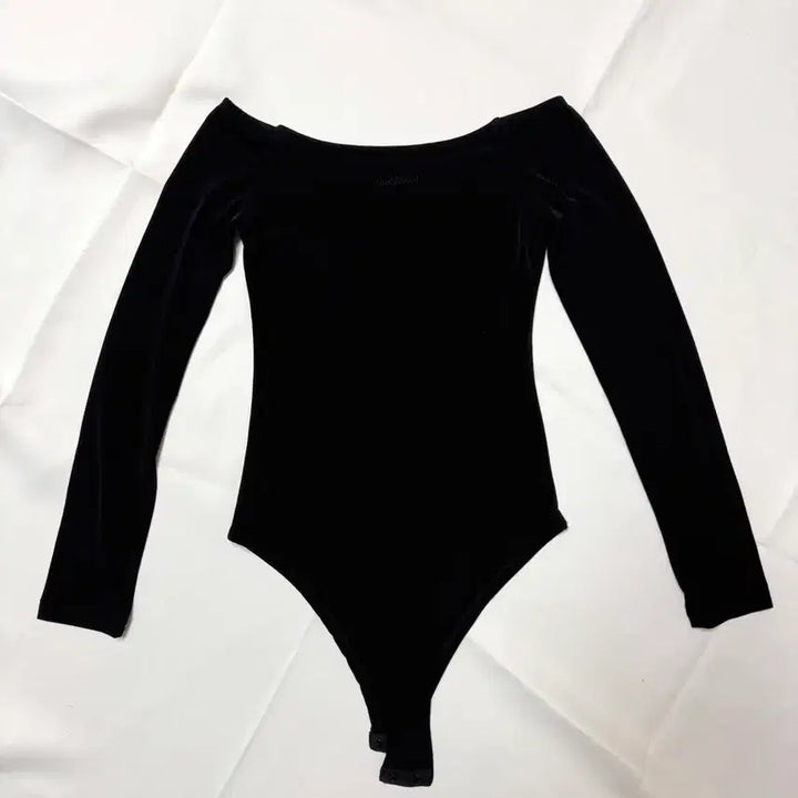 [BUNJANG] Bad Blood Off-Shoulder Long Sleeve Bodysuit XS Black / 배드블러드) 롱슬리브 오프숄더 바디수트