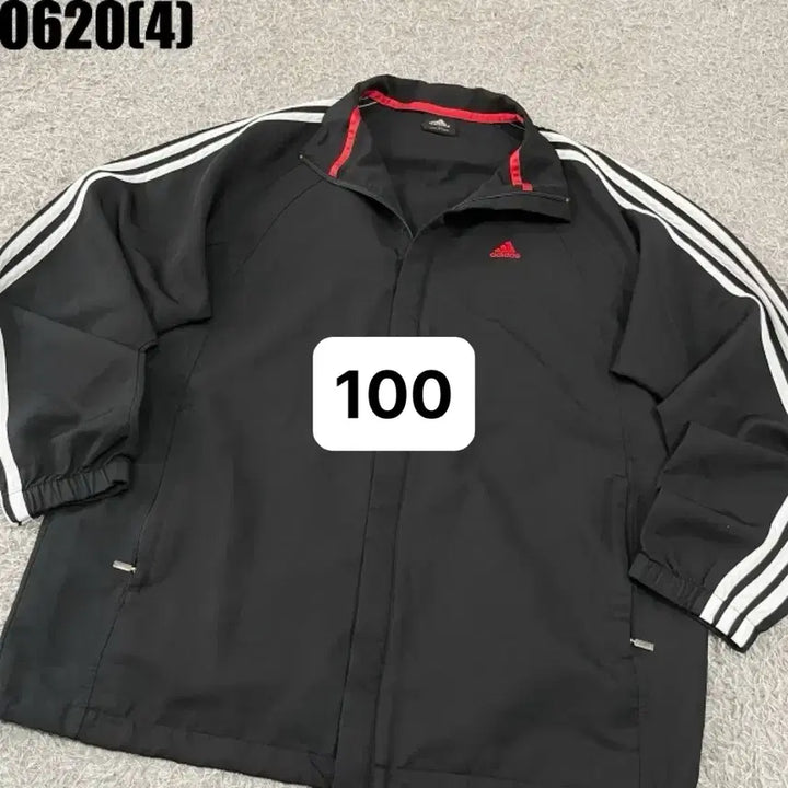 [BUNJANG] Adidas Black Three Stripes Windbreaker (Vintage) / [100] 아디다스 | 블랙 삼선 바람막이 (빈티지 0620)