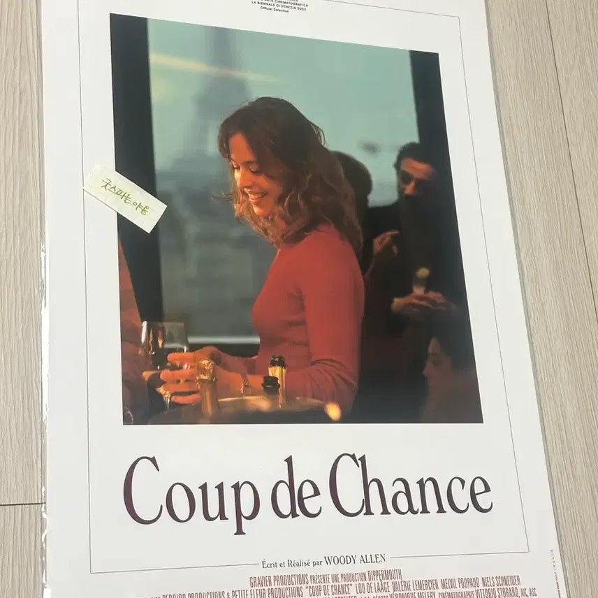 [BUNJANG] Artgraphy Lucky Day in Paris Movie Poster (A3) / [아트그라피]영화 럭키데이 인 파리 아트그라피 포스터(A3)