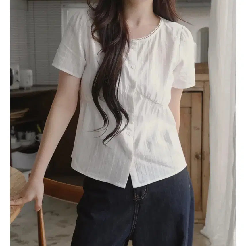 [BUNJANG] Lirri &amp; Co. Maybe That Lace Shirring Cotton Blouse / 리리앤코 메이비팃 레이스 셔링 코튼 블라우스