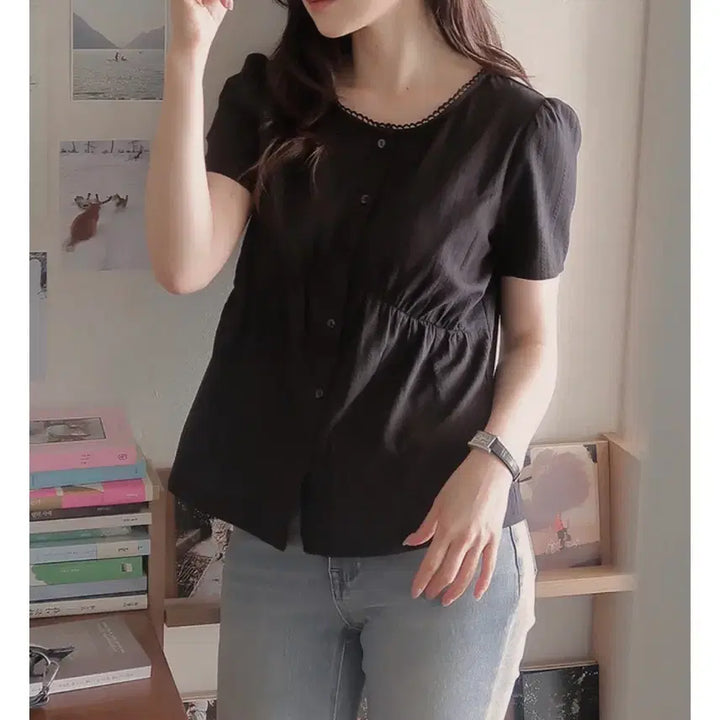 [BUNJANG] Lirri &amp; Co. Maybe That Lace Shirring Cotton Blouse / 리리앤코 메이비팃 레이스 셔링 코튼 블라우스